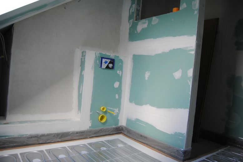 Bad im DG, Blick auf Dusche 