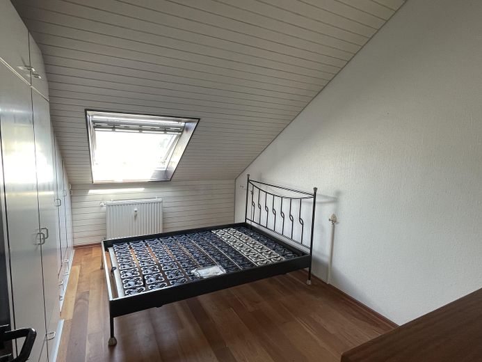 Mittleres Zimmer