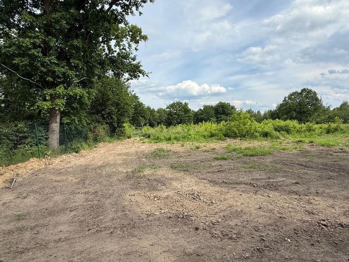 MAKLERFREI Projektstart sofort möglich: ca. 7.000 m² Gewerbegrundstück mit erteilter Baugenehmigung – Nordseite (vom Tor)
