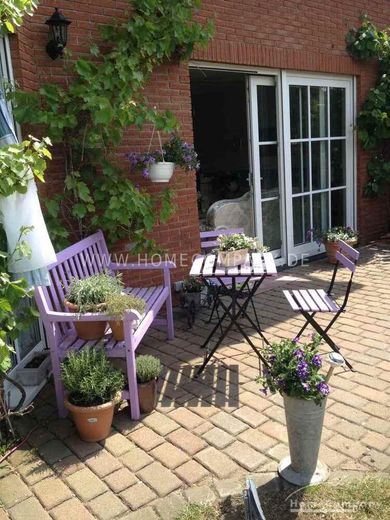 2 Zi.Whg., möbliert, 1. OG. Hochwertige Ausstattung. Fußbodenheizung. Garten. – a6c95184bd30583c910efbf64353ea47848edbf4.jpg