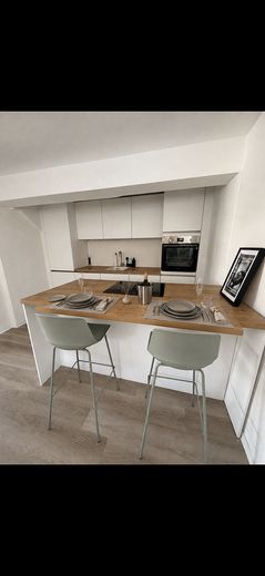 Exklusives Loft im ehemaligen Hochbunker – voll möbliert & All-inclusive | Erstbezug – Foto 1