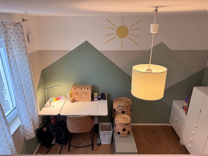 Einzigartige Gartenwohnung in München – Kinderzimmer 1- Übersicht 5