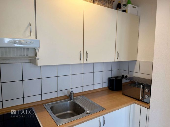 Lichtdurchflutete Altbauwohnung mit Terrasse in einer der begehrtesten Lagen Heidelbergs – Küche