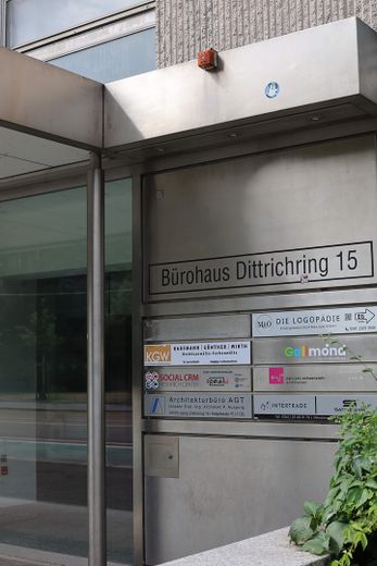 Platz für Außenwerbung