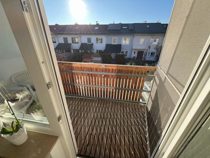 Balkon OG