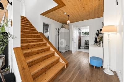 NATURNAH WOHNEN, MODERN LEBEN, GENIEßEN – 1781712373_d9d361.jpg