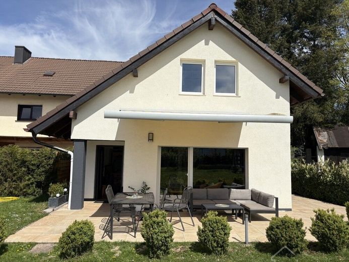 Ihre neue Doppelhaushälfte Neubau 2018 Höchstadt-Etzelskirchen + Option extra großer Garten 375qm – Doppelhaus 3-R 100qm Höchstadt Aischf 029