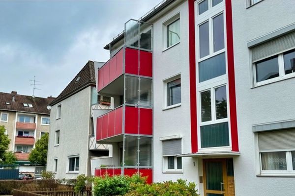 Appartement en copropriété de 3 pièces entièrement rénové et loué au 1er étage avec balcon, en plein cœur de Letter