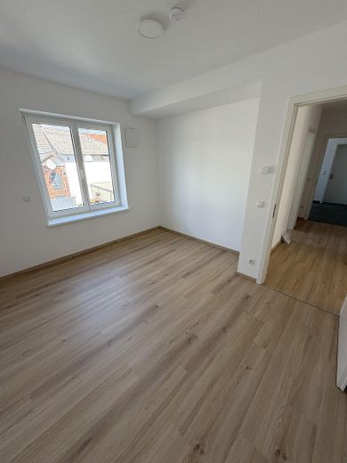 Nouveau projet haut de gamme : 3-4 pièces avec faibles charges (bâtiment KFW55) – Schlafen 1 Sicht2 EG/OG re.