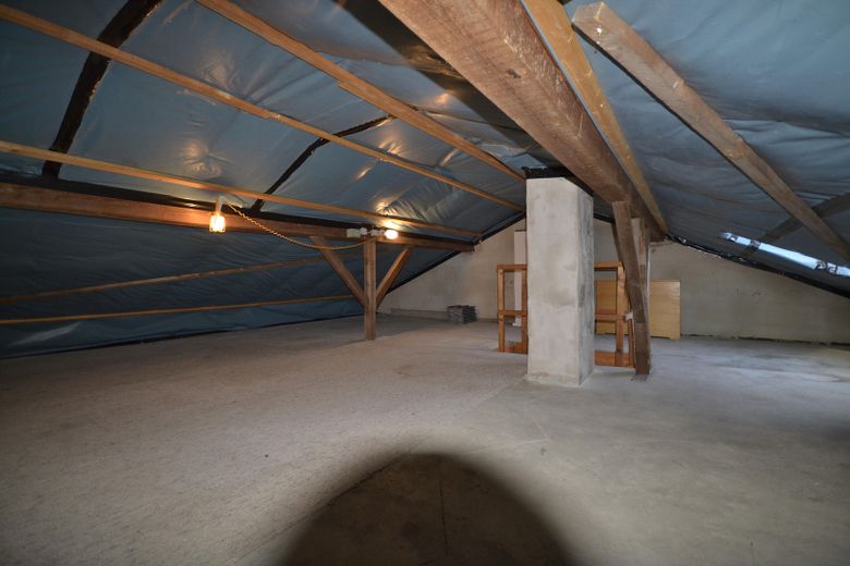 PROV.-FREI,VON PRIVAT!Außergewöhnlich gepflegtes Reihenhaus,schöne Sonnenterrasse,Garten,Garage – Speicher mit viel Nutzfläche