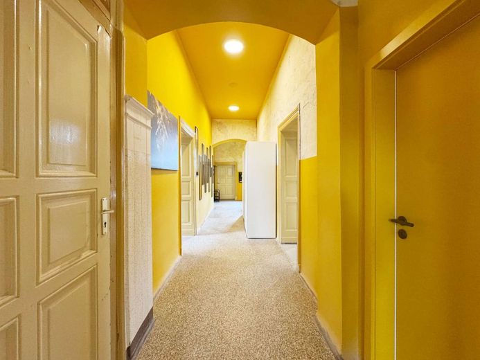 Design trifft Natur - Ferien-Wohnung am Kanal für bis zu 8 Personen (115m2) in Schönebeck – Flur1