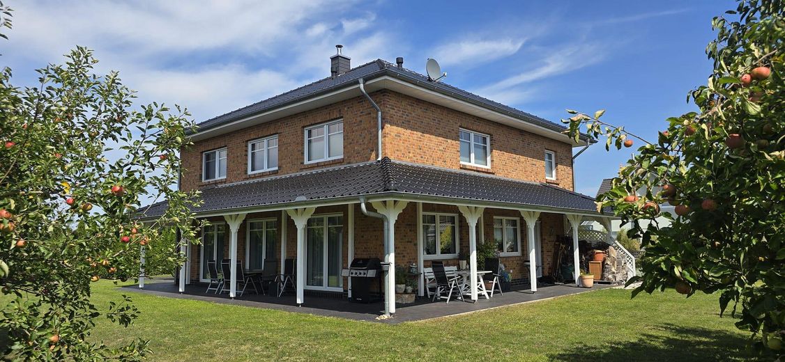 Heutiger Erstellungswert 1,4 Mio. €: 1,1 Mio. € Baukosten + 187k € Grundstück/NK. – Photo 6