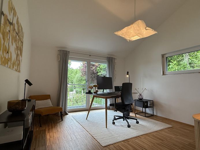 z.Z. Arbeitszimmer