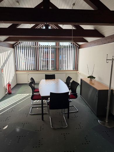 Attraktive Büro-und/oder Praxisfläche in zentraler Lage in Jesteburg zu vermieten – Foto 3
