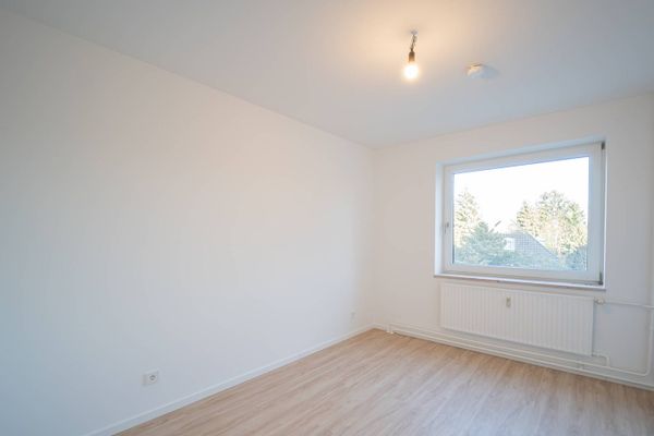 Neu saniertes Highlight: Helles Zuhause mit hochwertiger Ausstattung vor Schnelsen