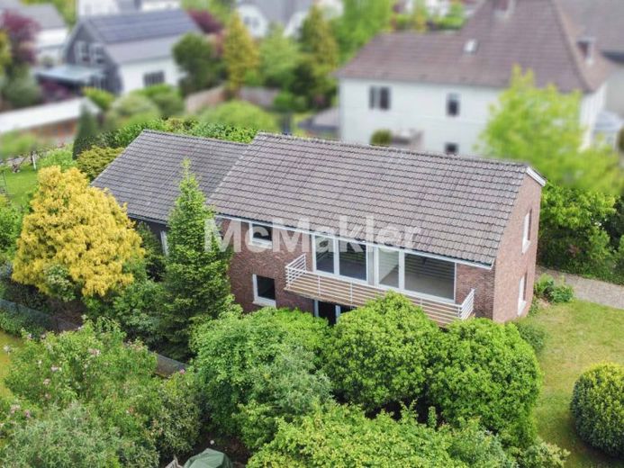 Viel Platz in Quelle: Einfamilienhaus samt Einliegerwohnung mit Potential – फोटो 1