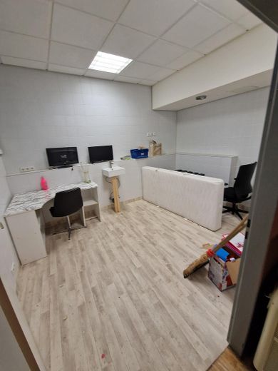 Büro / Lager am Walter-Gropius-Platz im Hohbuch – Foto 9