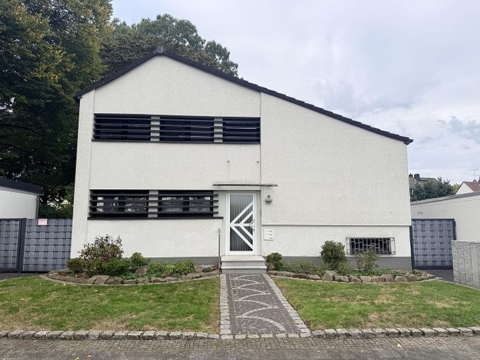 Ankommen und wohlfühlen: Helle 2-Zimmer-Wohnung im Zweifamilienhaus in Herne-Eickel – Außenansicht