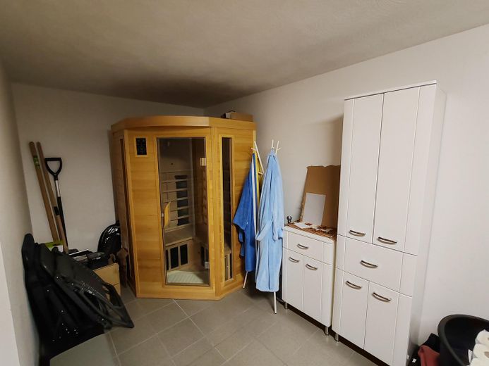 Keller Sauna