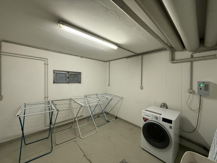 Investoren & Kapitalanleger aufgepasst.  Attraktives Appartement in der Mönchebergstraße 31 in KS – Trockenraum