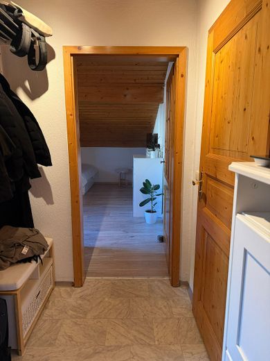 charmant rustig 1-kamerappartement in Mühldorf-Mößling – Wohnung von Gang
