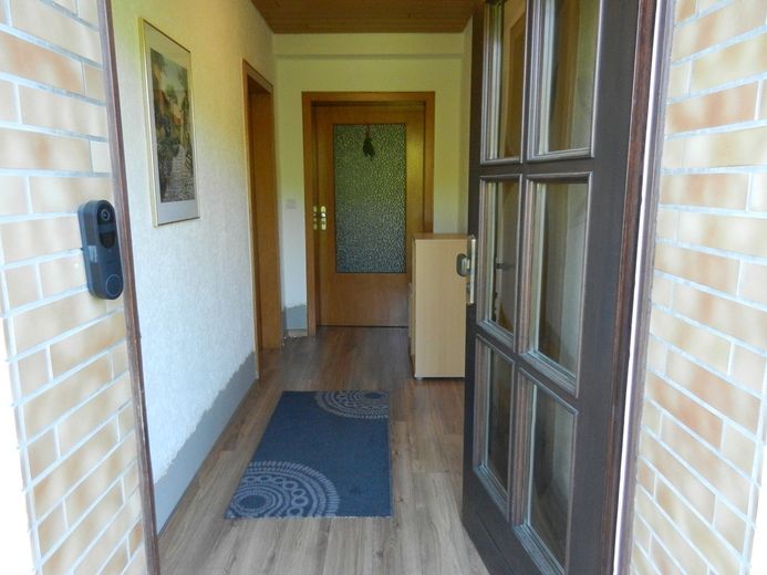 Einfamilienhaus mit Einliegerwohnung in Cochem Oberstadt zu verkaufen – Foto 2