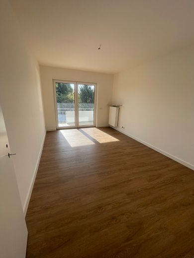 Hermosa casa unifamiliar - reformada integralmente - mucho espacio para toda la familia - ¡sin agente inmobiliario! – OG Schlafen 2