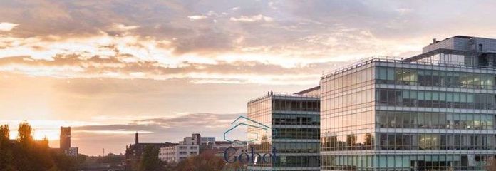Light-filled office space directly on the waterfront in Berlin-Tempelhof!