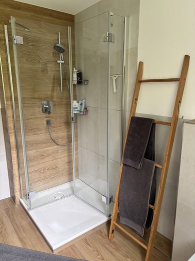 Ein Reihenhaus in Bensheim mit Platz für die ganze Familie – OG Badezimmer