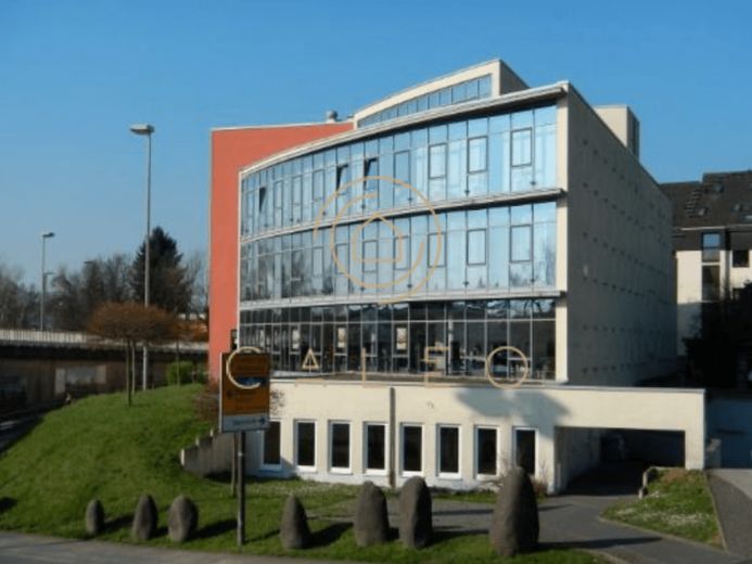 CALEO ¦ Oberursel ¦ 257 m² ¦ EUR 9,90/m²’den başlayan fiyatlarla ¦ KOMİSYONSUZ – Photo 1