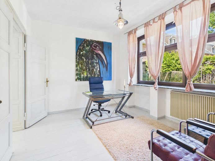 Amplia propiedad en Pulheim, sin comisión – Büro EG zum Innenhof