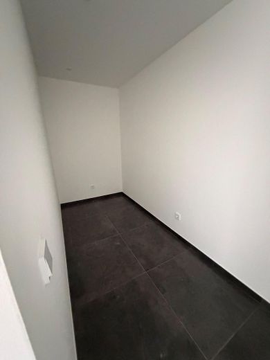 Großzügige 5-Zimmer-Neubauwohnung mit Einbauküche, Balkon und Stellplatz in Rodenbach – Foto 13