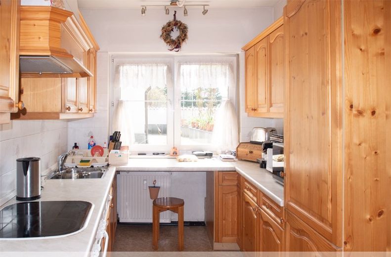 6.7 % Rendite!!! - Kapitalanlage/Eigennutzung - eine schöne Maisonette Wohnung in Schöneck – Küche
