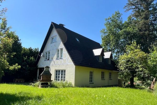 Casa plurifamiliare a Siegburg in vendita vicino al bosco