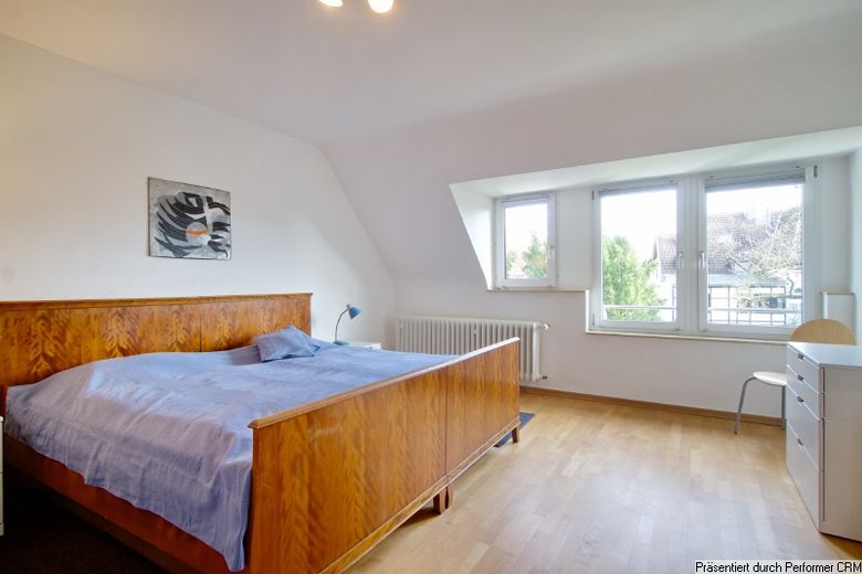 Ansprechend und komplett möblierte Wohnung in sehr schöner Wohnlage, mit Internetzugang und HomeOffice-Raum – 95d93d45d204bb57e35f5d183289b9ca0d3299da.jpg