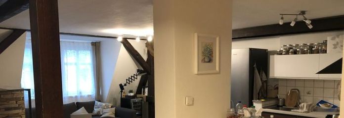 Kostenfreie Küchenübernahme vom Vormieter! Urgemütliche Dachgeschosswohnung für SOFORT!