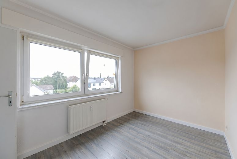 Helle 3-Zimmer Wohnung mit Küche und Balkon – Foto 6