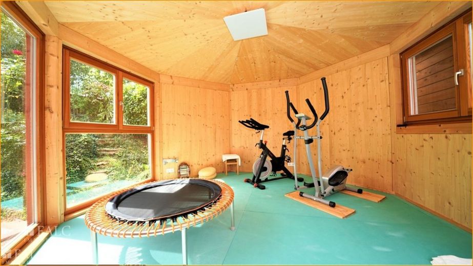 Fitnessraum außen