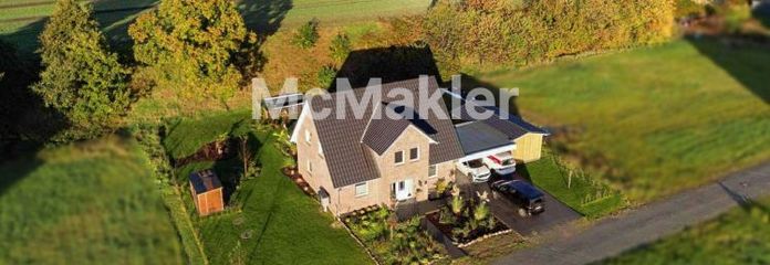 **Energieeffizientes Traumhaus in naturnaher Lage – modern, großzügig und familienfreundlich**