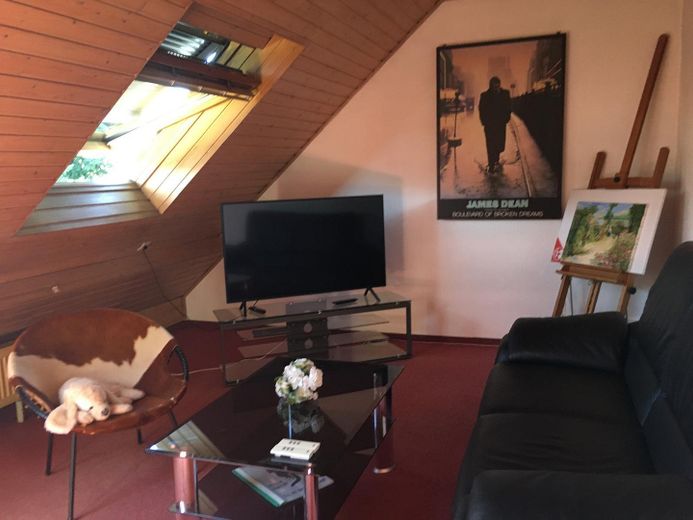 Ekskluzywny dom szeregowy skrajny w stylu bungalow z antresolą, basenem i wymarzonym ogrodem – 1 OG Kinderzimmer 2