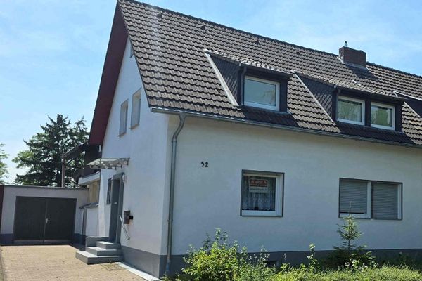 RESERVIERT! - Provisionsfrei: Gepflegtes Zweifamilienhaus mit Gartenparadies in Top-Lage (Köln/Bonn)