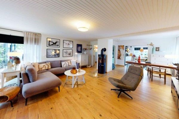 Paradiso del giardino: casa unifamiliare con due unità abitative e spazio