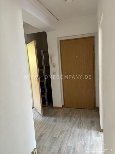 26722 HomeCompany सुसज्जित/Furnished कमरा 3-व्यक्ति साझा अपार्टमेंट में, Bad Elster में Medfachschule के पास – 90b8866de57c3e082a3ba8d10ec65afd5d77ec8e.jpg