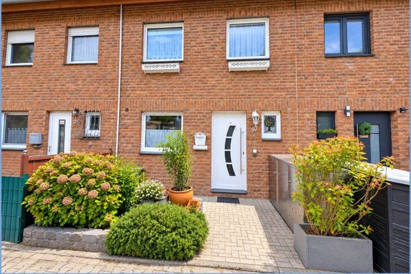 Gepflegtes Reihenhaus mit Treppenlift und Garage in Wesseling Keldenich - nähe Entenfang