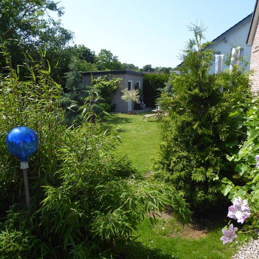 VON PRIVAT - STIL & CHARME! - Photovoltaik, Raumwunder, Garten, Gartenhaus... – Gartenhäuser / hintere DHH