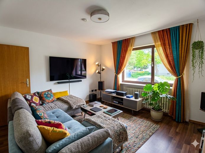 Bezugsfertige 3 - ZKB - Wohnung mit EBK und Balkon – Foto 3