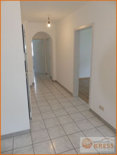 Gepflegte u. ruhige 3-Zimmer ETW am Rande der Schlüchterner Innenstadt mit Balkon u.  KFZ-Stellplatz – Bild 11