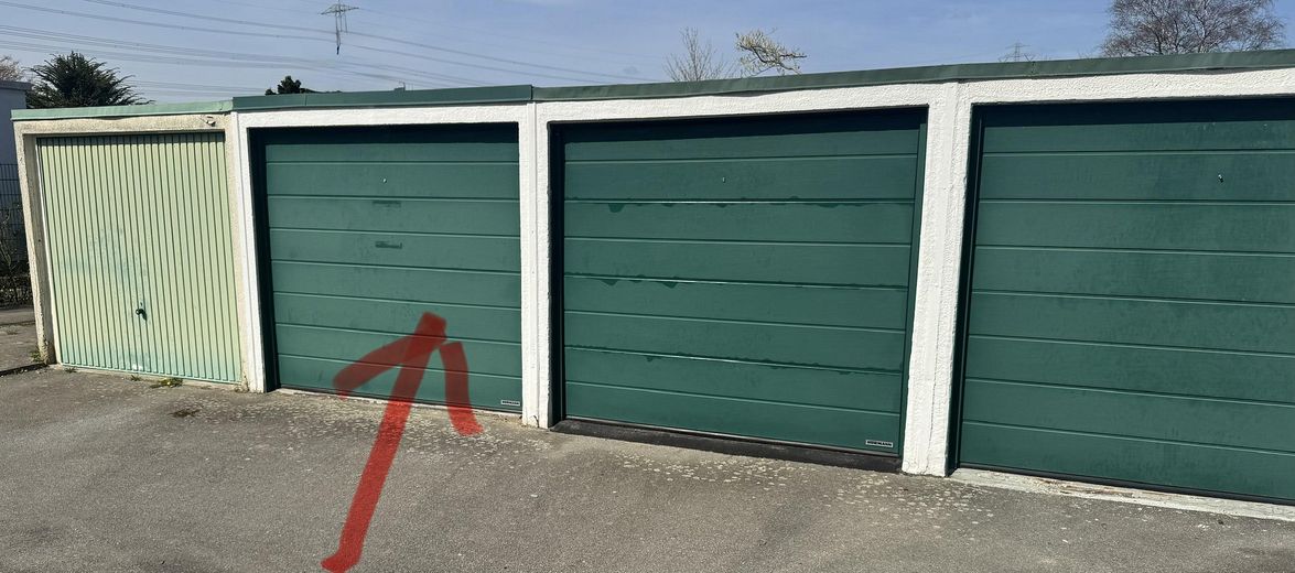 Bungalow w Reinbeku na końcu ślepej uliczki – Einzelgarage Tor elektrisch