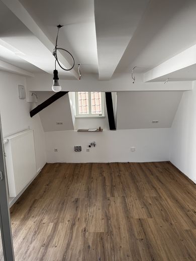 Charmante 3-Zimmer-Wohnung im Denkmalobjekt – 75 m², ab sofort verfügbar – Zdjęcie 5