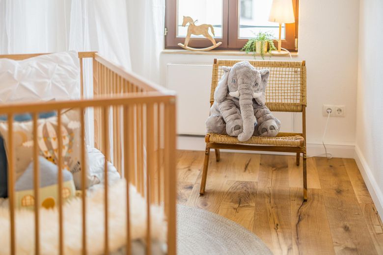 *Exklusiv: 4-Zimmer Altbau im Leipziger Waldstraßenviertel | Provisionsfrei | Erstbezug* – Kind 1